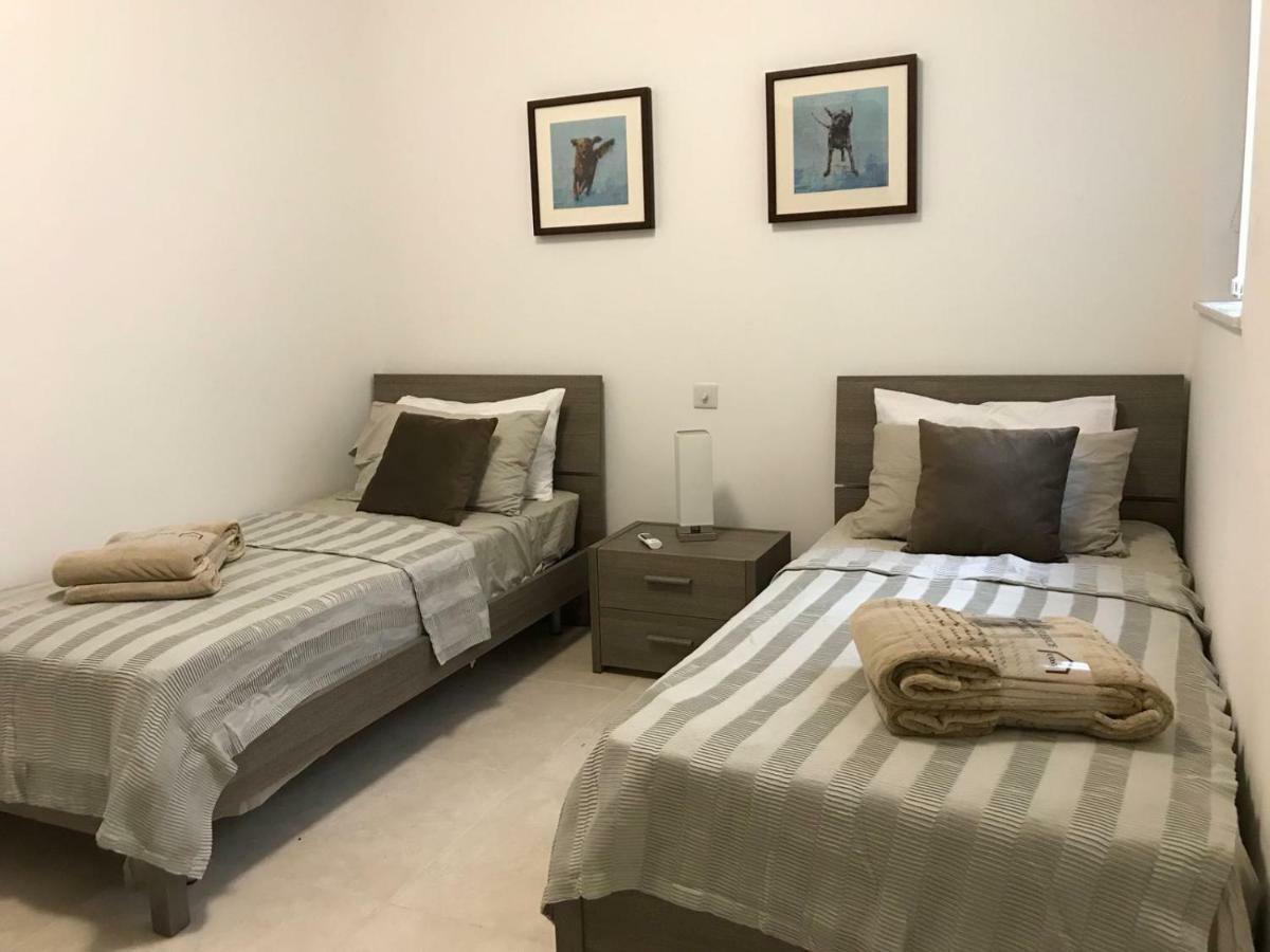 Azure Cottage Zebbug  Buitenkant foto