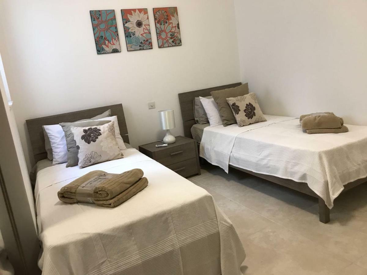 Azure Cottage Zebbug  Buitenkant foto